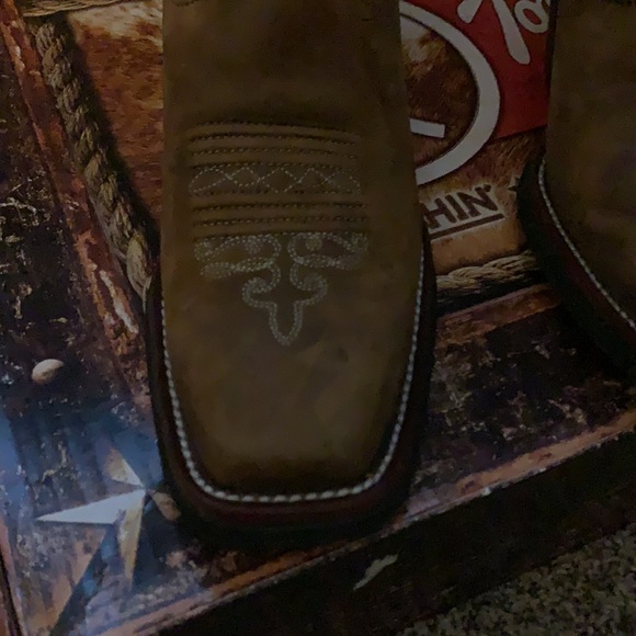 SOLD - Picture 4 of 13